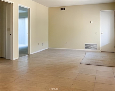 1150 E Amado - Photo Thumbnail 2