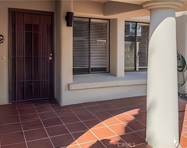 1150 E Amado - Photo Thumbnail 9