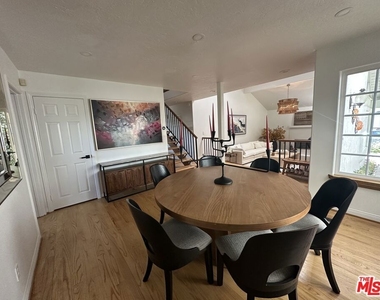 2846 Angelo Drive - Photo Thumbnail 5