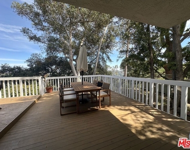 2846 Angelo Drive - Photo Thumbnail 19