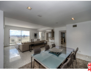 7250 Franklin Avenue - Photo Thumbnail 38