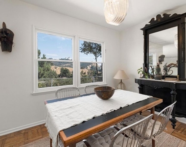 2294 Mountain Oak Drive - Photo Thumbnail 11