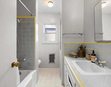 2294 Mountain Oak Drive - Photo Thumbnail 17