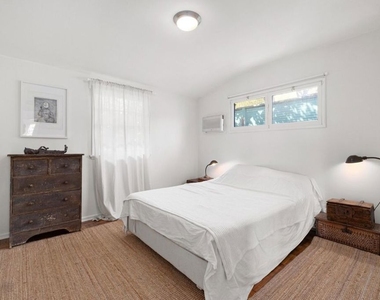 2294 Mountain Oak Drive - Photo Thumbnail 13