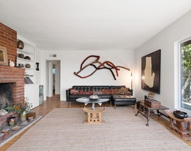 2294 Mountain Oak Drive - Photo Thumbnail 2