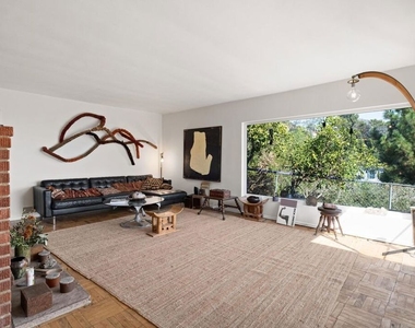 2294 Mountain Oak Drive - Photo Thumbnail 1