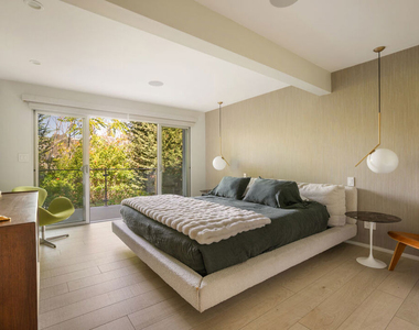 279 Mabery Road - Photo Thumbnail 12