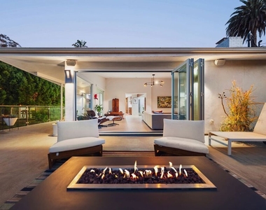 279 Mabery Road - Photo Thumbnail 32