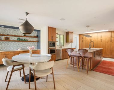 279 Mabery Road - Photo Thumbnail 8