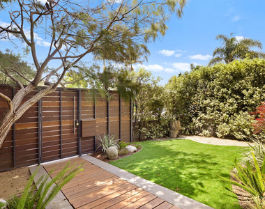 710 Milwood Avenue - Photo Thumbnail 3