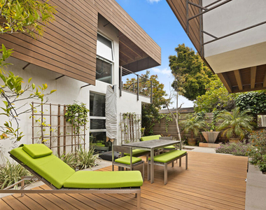 710 Milwood Avenue - Photo Thumbnail 32