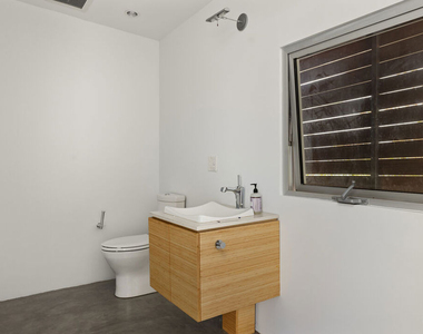 710 Milwood Avenue - Photo Thumbnail 37