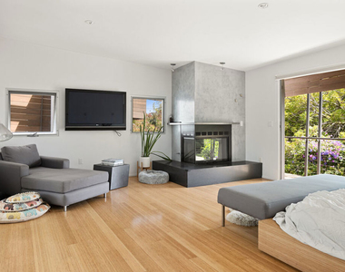 710 Milwood Avenue - Photo Thumbnail 23