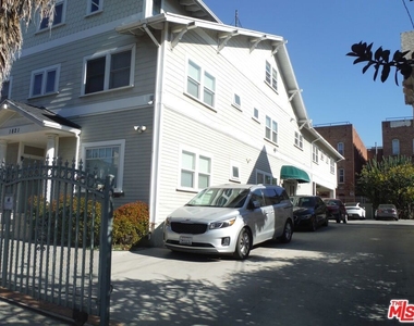 1821 W 12th Place - Photo Thumbnail 19