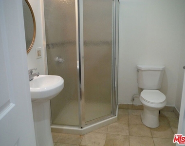 1821 W 12th Place - Photo Thumbnail 6