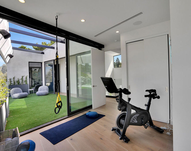 1368 Beckwith Avenue - Photo Thumbnail 29