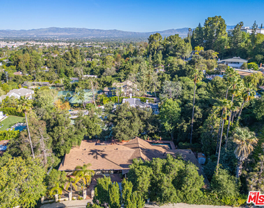 17449 Sumiya Drive - Photo Thumbnail 2