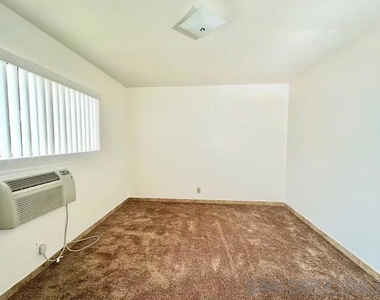 9747 Riverview - Photo Thumbnail 3