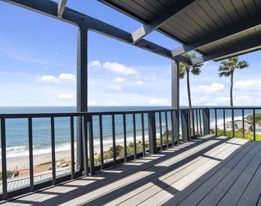 31648 Broad Beach Road - Photo Thumbnail 11