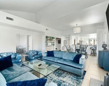 48624 Torrito Court - Photo Thumbnail 14