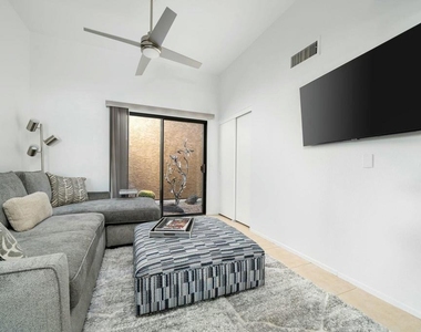 48624 Torrito Court - Photo Thumbnail 29