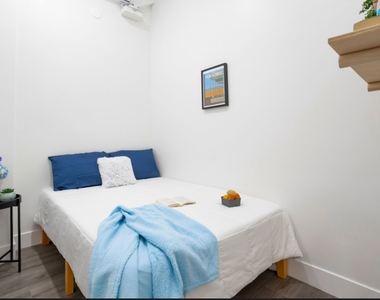 111 East 38th Street - Photo Thumbnail 5