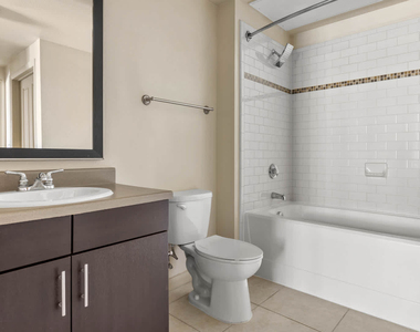 1111 S Main St - Photo Thumbnail 12