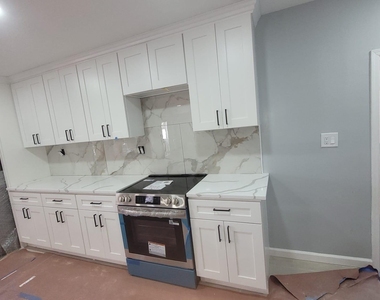 8 Dee Place - Photo Thumbnail 29