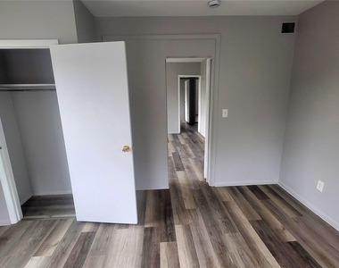 174 South Avenue - Photo Thumbnail 9