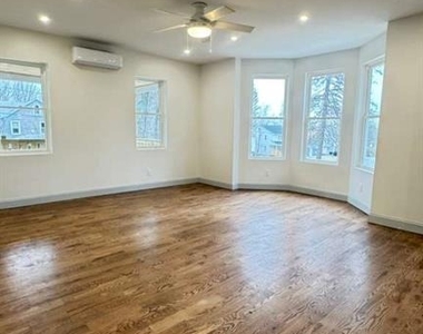 45 Clinton Avenue - Photo Thumbnail 9