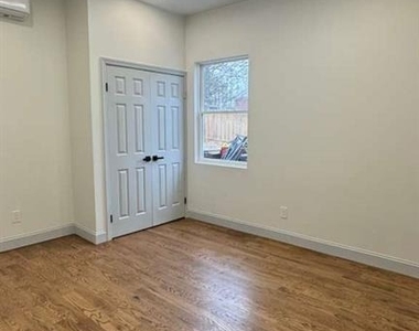 45 Clinton Avenue - Photo Thumbnail 11