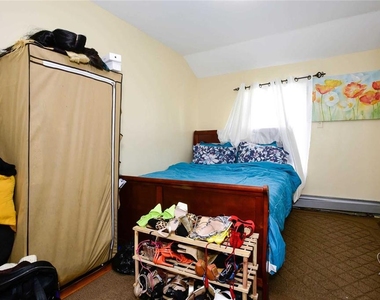 Troy Avenue - Photo Thumbnail 4
