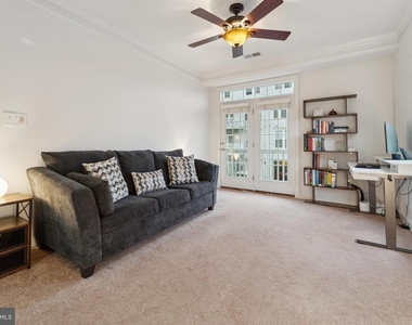 5722 Callcott Way - Photo Thumbnail 18