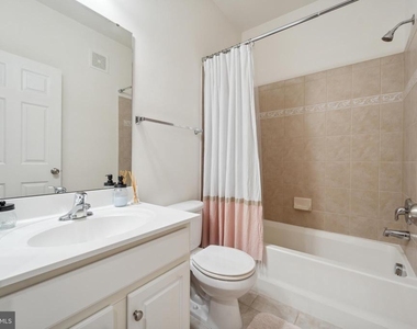 5722 Callcott Way - Photo Thumbnail 29
