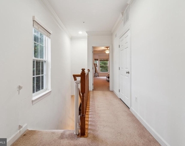 5722 Callcott Way - Photo Thumbnail 20