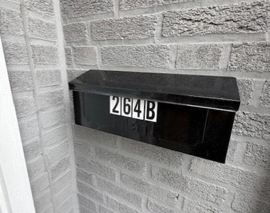 264 Boyd Street - Photo Thumbnail 2