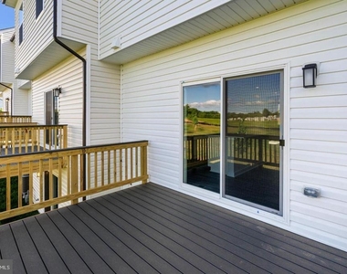 16502 Green Glade Dr - Photo Thumbnail 14