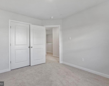 16502 Green Glade Dr - Photo Thumbnail 17