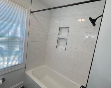 4400 Rendale Court - Photo Thumbnail 24