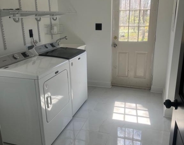 4400 Rendale Court - Photo Thumbnail 42
