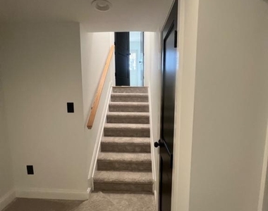 4400 Rendale Court - Photo Thumbnail 28