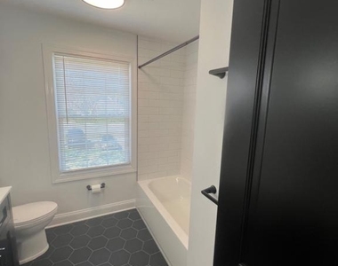 4400 Rendale Court - Photo Thumbnail 25