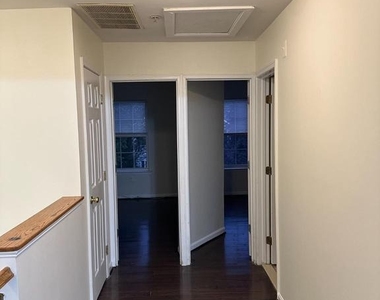 11130 Hollowbrook Road - Photo Thumbnail 12