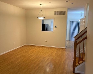 11130 Hollowbrook Road - Photo Thumbnail 2