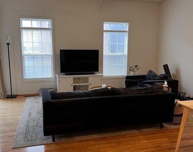 161 Brookwood Dr - Photo Thumbnail 1