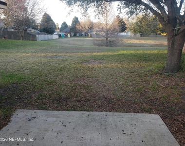 2506 Creekfront Drive - Photo Thumbnail 15