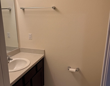 246 Aralia Lane - Photo Thumbnail 9