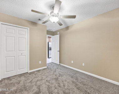 4240 Migration Drive - Photo Thumbnail 19