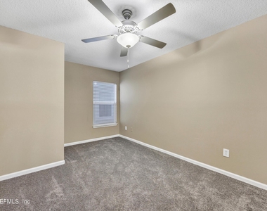 4240 Migration Drive - Photo Thumbnail 18