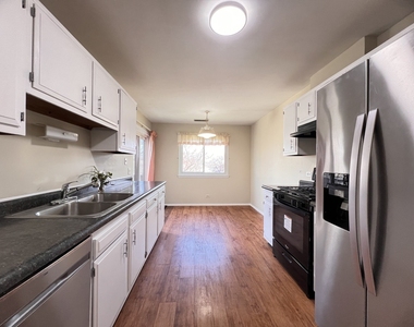 1542 Heather Court - Photo Thumbnail 6